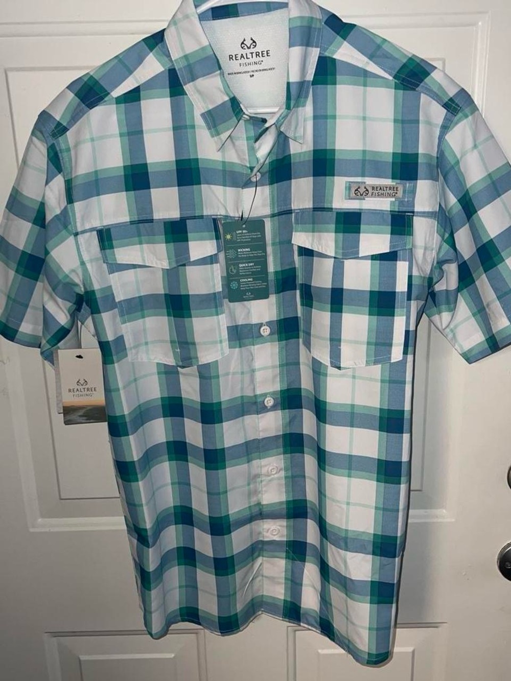 Realtree Fishing Teal and White Plaid Short-Sleeve Button-Down Shirt
